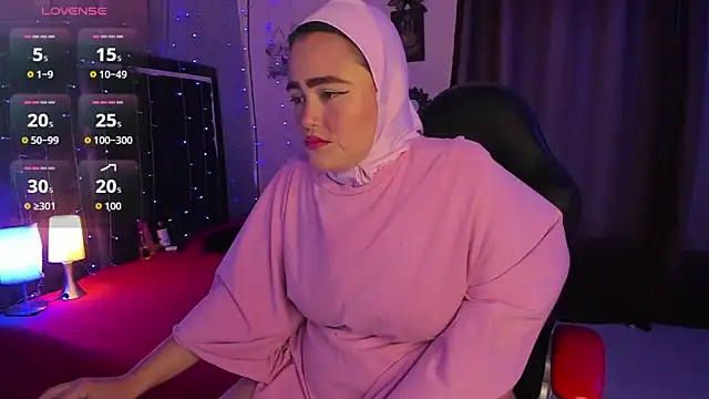 Snapshot of MarianFadel chatting on 11-27-25, 12:40 MarianFadel online show from 11-27-25, 12:40