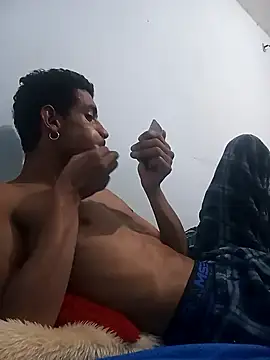 Bruno Hallss online show from 12-04-25, 02:21