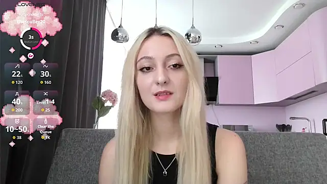 Snapshot of white_liillyy chatting on 09-13-25, 12:16 white liillyy online show from 09-13-25, 12:16