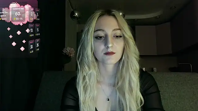 Snapshot of white_liillyy chatting on 09-15-25, 10:21 white liillyy online show from 09-15-25, 10:21