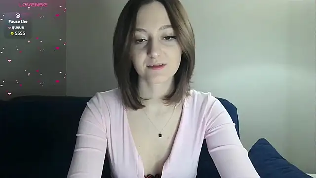 white liillyy online show from 03-07-26, 08:06