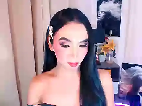 Snapshot of Jane_Bilbeisi chatting on 12-15-25, 12:20 Jane Bilbeisi online show from 12-15-25, 12:20