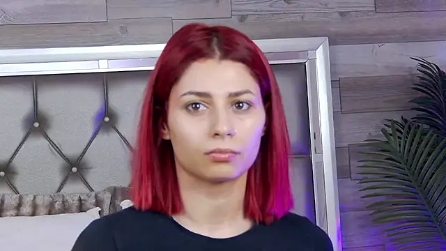 LunaHart online show from 02-26-26, 05:17