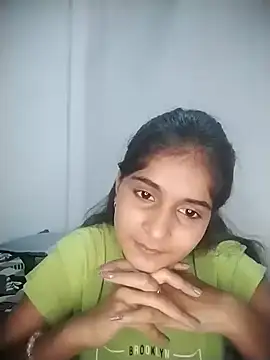 Snapshot of Sexey-Puja chatting on 09-23-25, 09:01 Sexey-Puja online show from 09-23-25, 09:01