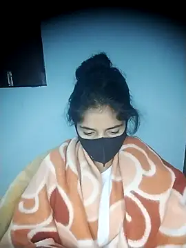 Snapshot of Sexey-Puja chatting on 10-30-25, 12:56 Sexey-Puja online show from 10-30-25, 12:56