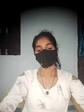 Snapshot of Sexey-Puja chatting on 11-11-25, 03:06 Sexey-Puja online show from 11-11-25, 03:06