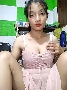 Snapshot of tdtd98 chatting on 09-10-25, 04:40 tdtd98 online show from 09-10-25, 04:40