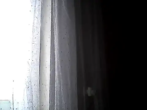 Snapshot of Littlecatme chatting on 06-25-26, 07:02 Littlecatme online show from 06-25-26, 07:02