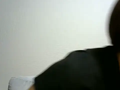 Snapshot of yuririn-594 chatting on 10-12-25, 03:11 yuririn-594 online show from 10-12-25, 03:11