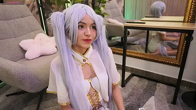 Snapshot of NamiKimura chatting on 10-18-25, 05:14 NamiKimura online show from 10-18-25, 05:14