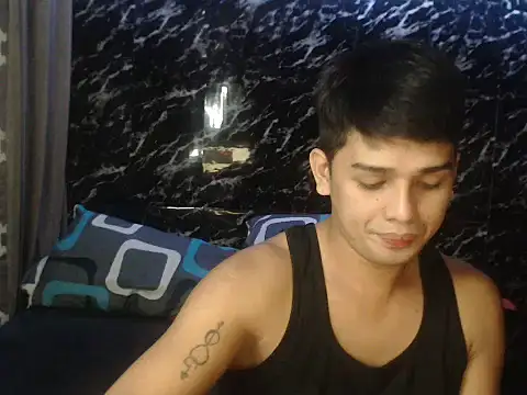 iampinoy19 online show from 07-26-26, 04:58