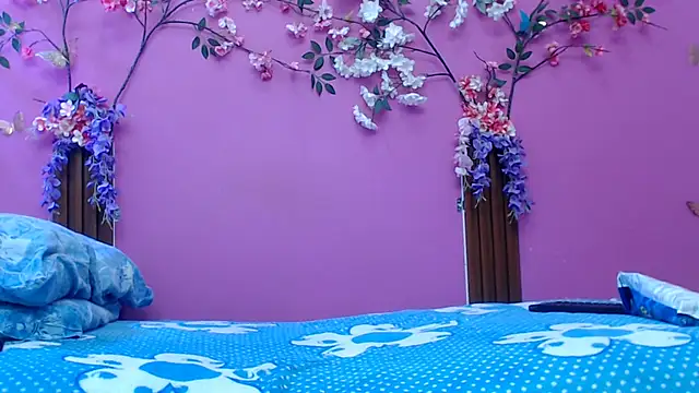 skinnybarbie022 online show from 07-03-26, 12:39