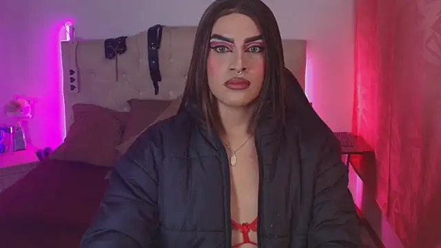 Snapshot of lailahdark chatting on 11-15-25, 04:43 lailahdark online show from 11-15-25, 04:43