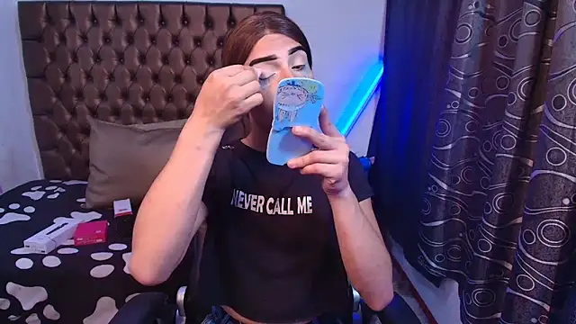 lailahdark online show from 04-08-26, 09:59