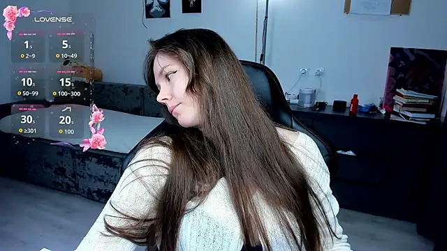 cute little ass online show from 04-19-26, 04:06