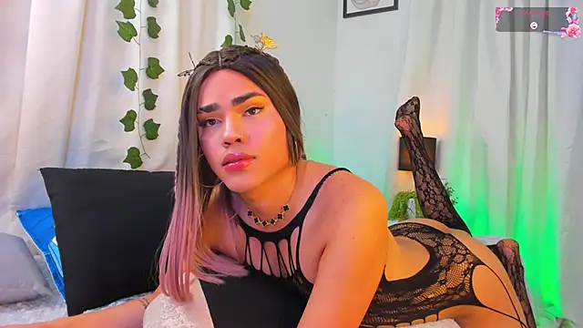 Snapshot of blazeestevezz chatting on 09-12-25, 02:00 blazeestevezz online show from 09-12-25, 02:00