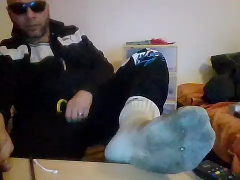 Snapshot of SmokedAlloy2 chatting on 02-21-26, 04:30 SmokedAlloy2 online show from 02-21-26, 04:30