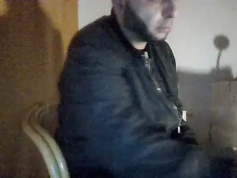 Snapshot of SmokedAlloy2 chatting on 03-04-26, 04:07 SmokedAlloy2 online show from 03-04-26, 04:07