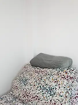 Valois2025 online show from 09-30-25, 04:01