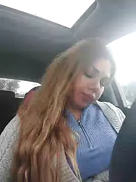 Snapshot of Alisasex@xh chatting on 12-12-24, 12:01 Alisasexxh online show from 12-12-24, 12:01