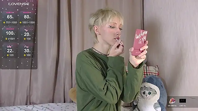 Snapshot of NextVibe_ chatting on 02-20-26, 06:19 NextVibe online show from 02-20-26, 06:19