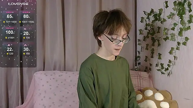 Snapshot of NextVibe_ chatting on 03-13-26, 05:30 NextVibe online show from 03-13-26, 05:30