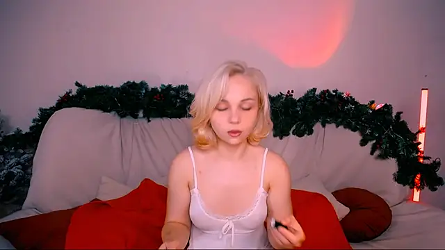 Charlotte Colinss online show from 01-15-26, 03:00