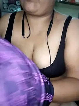 Snapshot of Sexey-Rani chatting on 11-09-25, 09:51 Sexey-Rani online show from 11-09-25, 09:51