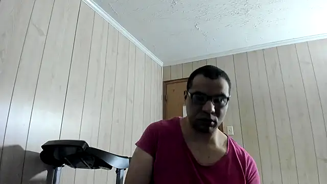 NaturalBeautyQueen online show from 07-16-26, 12:11