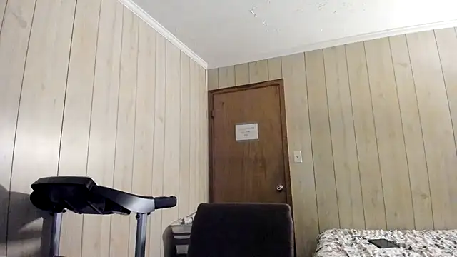 NaturalBeautyQueen online show from 07-21-26, 01:24