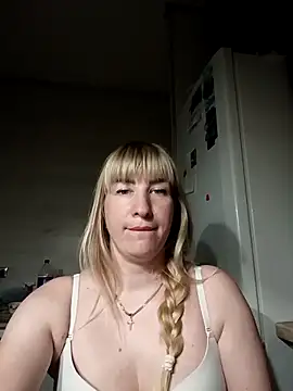 Snapshot of babyjessi chatting on 09-24-25, 09:07 babyjessi online show from 09-24-25, 09:07