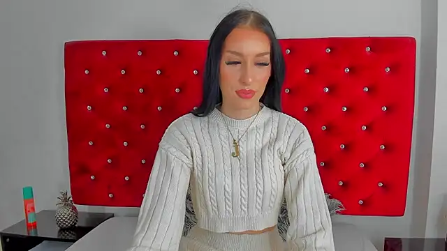 Snapshot of PleasureJasmine chatting on 11-21-25, 09:41 PleasureJasmine online show from 11-21-25, 09:41