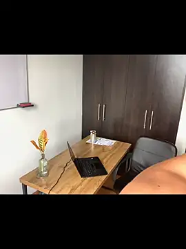 andyzuzka online show from 02-15-26, 03:09