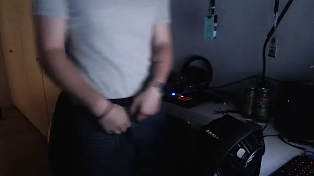 Snapshot of Stashx88 chatting on 11-08-25, 12:00 Stashx88 online show from 11-08-25, 12:00