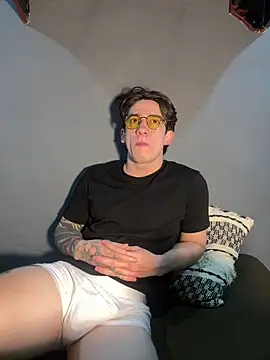 AteneoJr online show from 03-27-26, 01:11