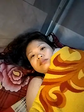 LinhNa999 online show from 11-30-25, 10:14