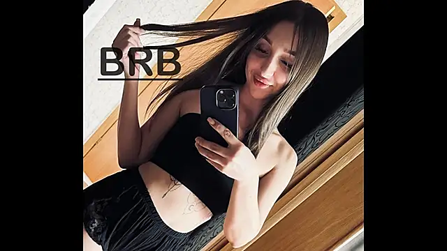 Snapshot of sheillawood chatting on 11-30-25, 01:31 sheillawood online show from 11-30-25, 01:31