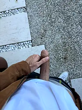 Manu97k online show from 09-20-25, 08:26