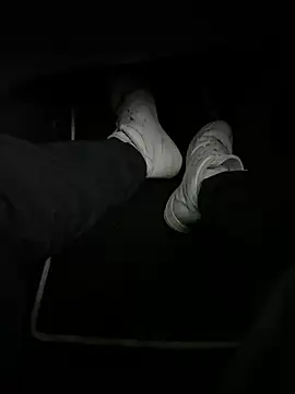 Manu97k online show from 09-24-25, 04:54