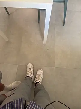 Manu97k online show from 04-14-26, 06:47