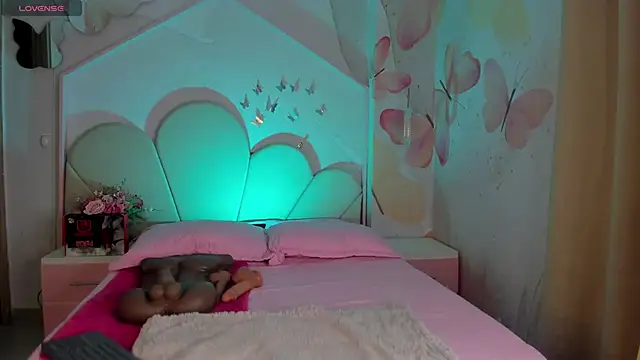 Baby ayana  online show from 04-07-26, 04:35