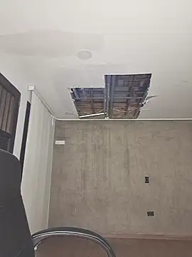 sarah garcia  online show from 11-08-25, 01:50