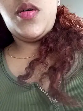 Snapshot of Daila_Lucia chatting on 02-18-26, 04:14 Daila Lucia online show from 02-18-26, 04:14