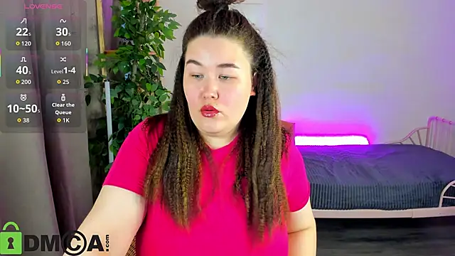 Snapshot of Tara_Torres chatting on 11-27-25, 08:38 Tara Torres online show from 11-27-25, 08:38