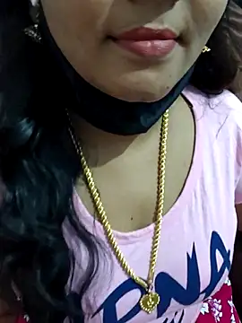 Snapshot of Tamil_Lotus chatting on 10-24-25, 05:48 Tamil Lotus online show from 10-24-25, 05:48