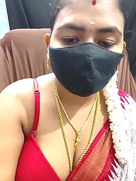 Snapshot of Tamil_Lotus chatting on 11-11-25, 05:35 Tamil Lotus online show from 11-11-25, 05:35