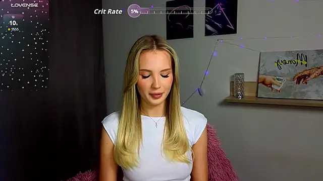 Snapshot of _Cutiefull_Lion_ chatting on 09-24-25, 05:44 Cutiefull Lion online show from 09-24-25, 05:44