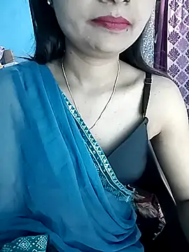 Vaani Actress online show from 11-24-25, 03:12