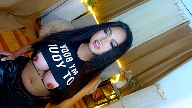 Lilly-lou online show from 04-13-26, 05:07