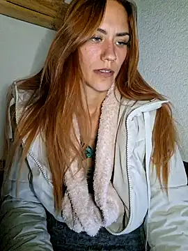 Snapshot of SlimBellaa chatting on 09-26-25, 09:08 SlimBellaa online show from 09-26-25, 09:08